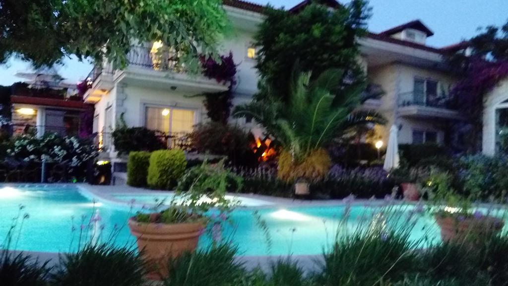 Dolina Hotel Чешме Екстер'єр фото